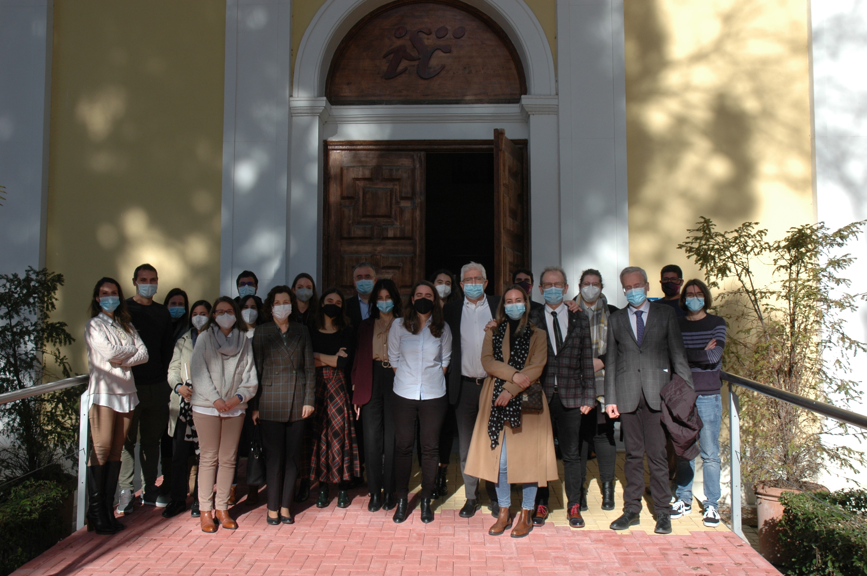 Determinan en 35% la mortalidad al año de ingreso en UCI por infección por COVID-19