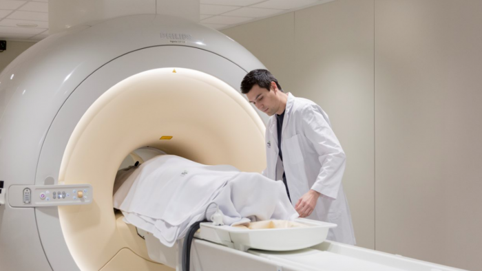 Detectan que los portadores del gen APOE-ε4 acumulan amiloide de manera precoz en el hipocampo