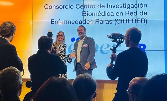 CIBERER recibe el Premio Somos Pacientes como iniciativa de fomento de la participación del paciente