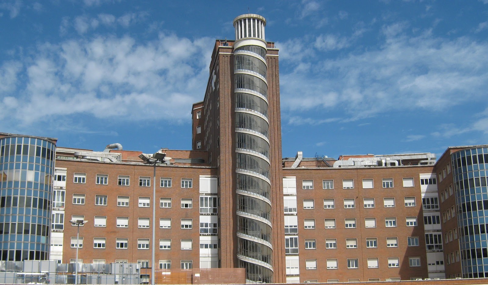 Doce centros españoles colaboran en una investigación sobre el riesgo de expansión del síndrome X frágil de padres a hijos