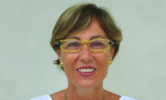 Montserrat Milà: "La combinación de grupos de investigación punteros de diferentes áreas es de gran utilidad en las enfermedades raras" Montserrat Milà: "La combinación de grupos de investigación punteros de diferentes áreas es de gran utilidad en las enfermedades raras"